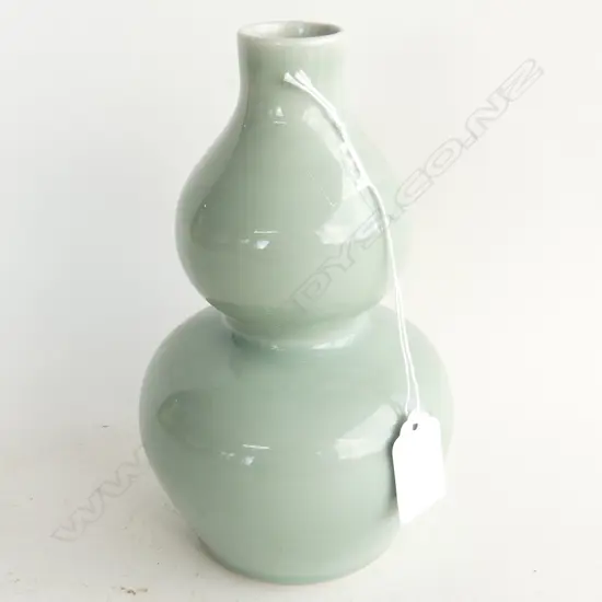 CHINESE CELADON DOUBLE GOURD VASE H.190mm