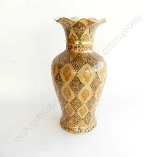 LG ORIENTAL VASE H.455mm