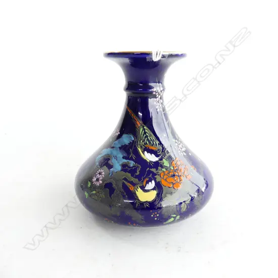 SHELLEY HAND ENAMELLED BLUE BIRD VASE H. 130MM