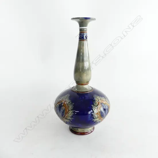 ROYAL DOULTON STONEWARE VASE WITH TUBE LINES FLORAL DECORATION, H. 260MM