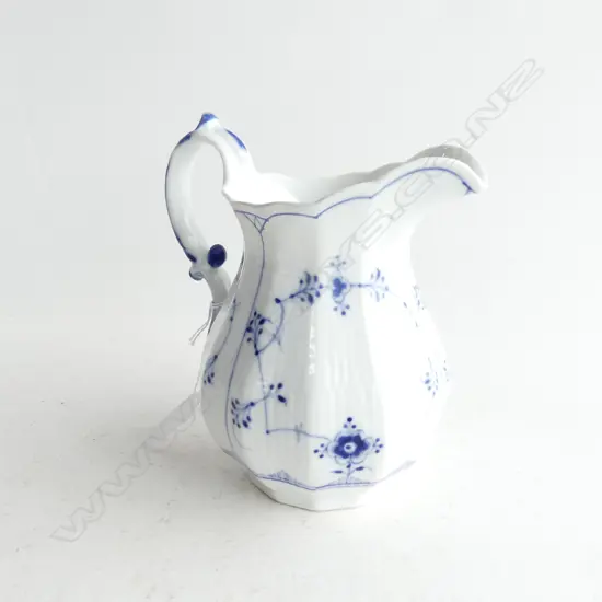 ROYAL COPENHAGEN BLUE LACE JUG H.150mm - PROFESSIONAL REPAIR