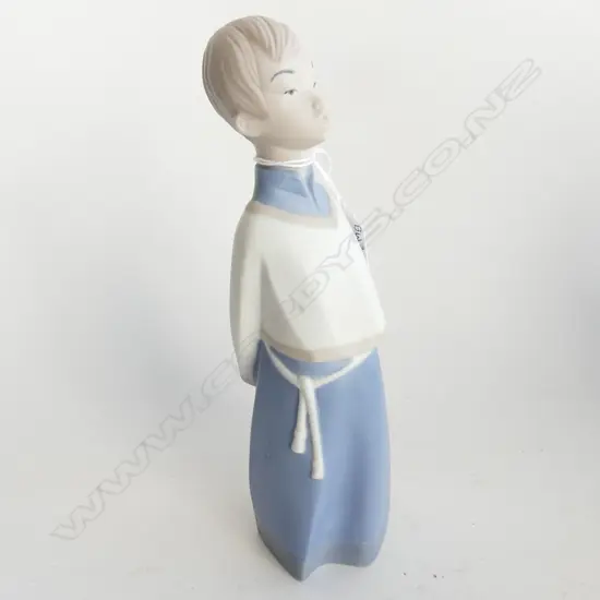 REX FIGURE ALTAR BOY H210MM