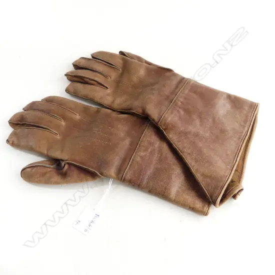 PR 'PERFECTAN NZ' VINTAGE MOTOR CYCLE GLOVES