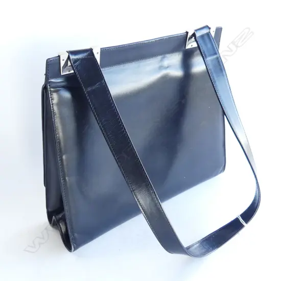 GUCCI BLACK LEATHER HANDBAG IN DUST COVER H230MM L300MM