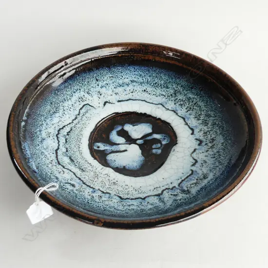 CHUN GLAZE STUDIO POTTERY BOWL Dia.305mm over tenmoku impressed potter's mark DP?