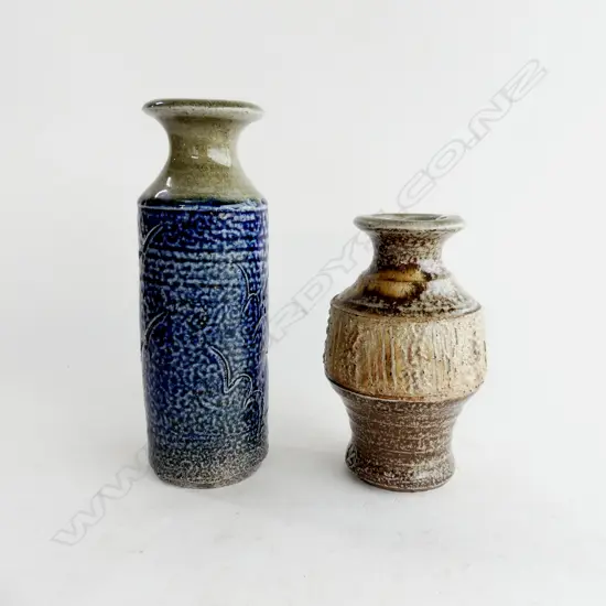 2 DAVE WOLLAND VASES; BLUE SALT GLAZE (H. 213MM) & SALT GLAZE VASE (H. 155MM)
