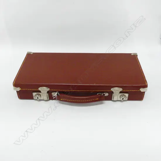 VINTAGE LEATHER DOCUMENT CASE  (L 430MM)
