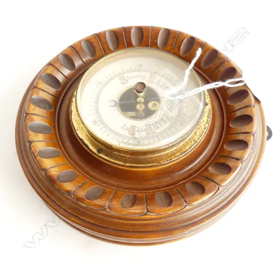 VINTAGE WALL BAROMETER 180mm dia
