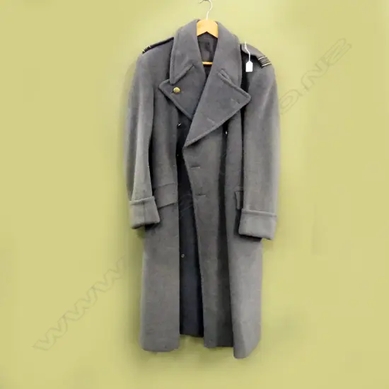 VINTAGE AIRFORCE 'GREAT' COAT Airforce issue size 40 regular