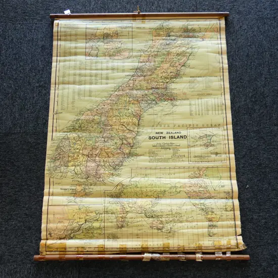 VINTAGE DBLE SIDED MAP OF NZ 1000 x 750mm