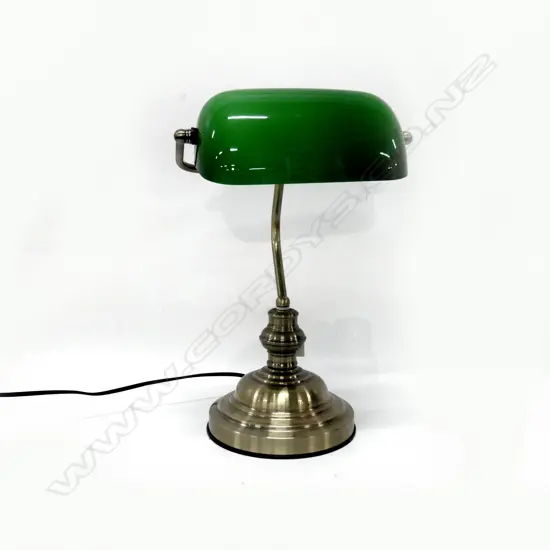 BANKERS LAMP; GREEN GLASS SHADE H.400mm