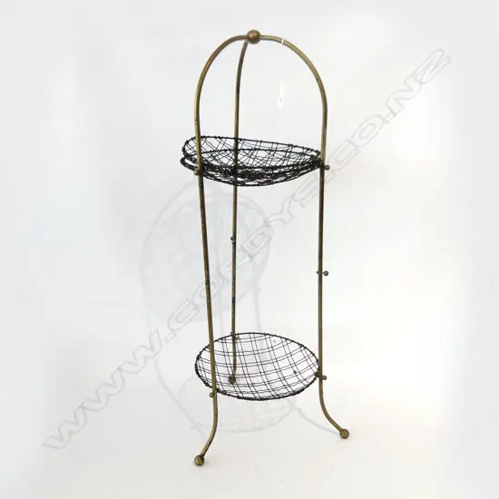 ANTIQUE BRASS & 3 MESH TRAY STAND H.750mm