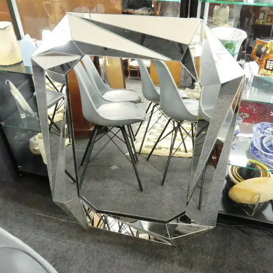 LG RETRO WALL MIRROR - GEOMETRIC MIRROR FRAME 800 X 1070MM