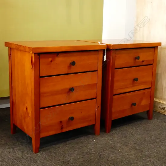 PR SOLID STAINED PINE BEDSIDE DRAWERS 515x380x610mm