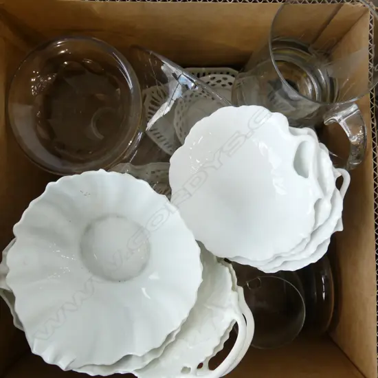 BOX ASST VINTAGE GLASS & WHITE LATTICE PORCELAIN 