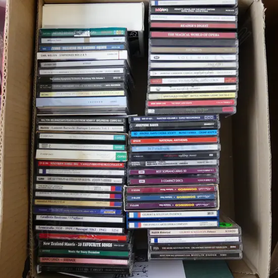 BOX LOT OF 70+ CDS OPERA,CLASSICAL ETC