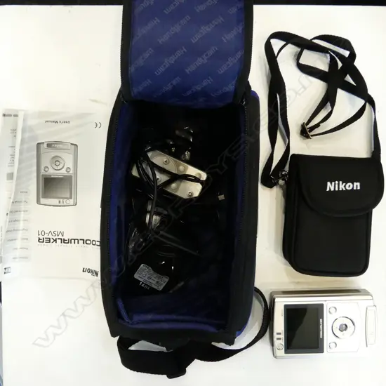 NIKON COOLWALKER MSV-01 IN CARRY POUCH INSTUCTION MANUAL PLUG/LEADS IN ZIP BAG