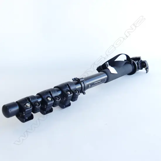 MANFROTTO 680B MANOPOD WITH WRIST CARRY STRAP