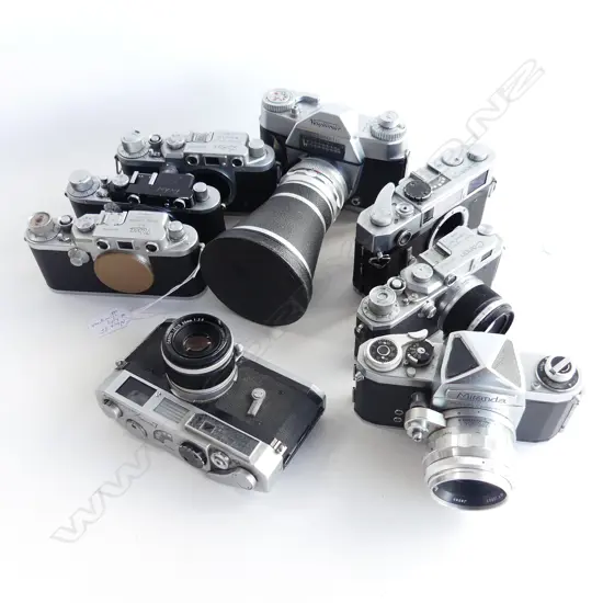 BOX OF VINTAGE CAMERAS