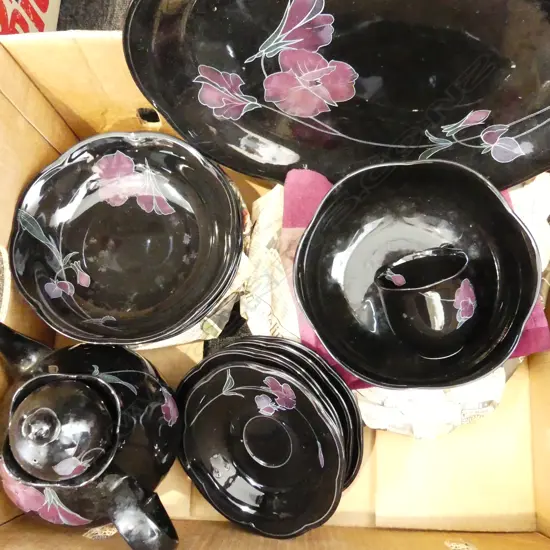 2 BOXES MIKASA RONDO EJ 702 TANGO DINNER & TEA SERVICE black w maroon floral