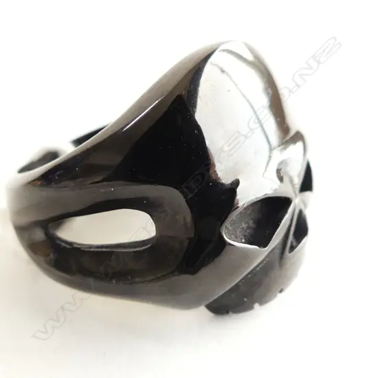 BLACK METAL SKULL RING