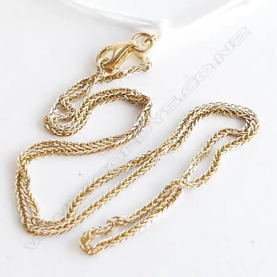 18CT FINE GOLD CHAIN 2.3GMS LENGTH 35CM
