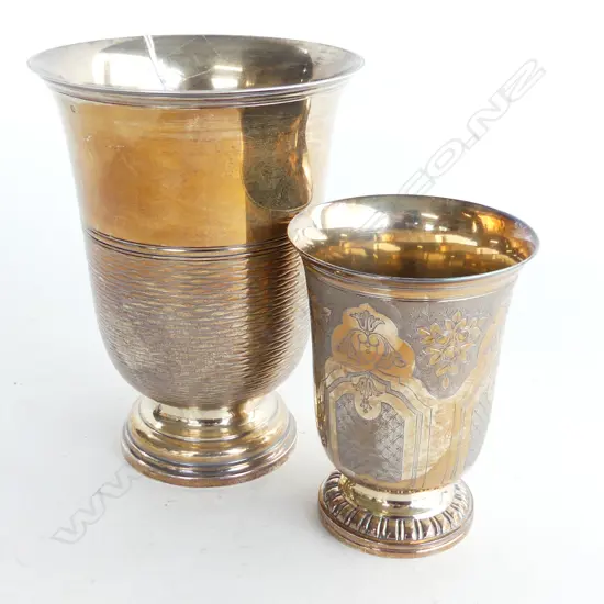 2 GILT SILVER PLATE BEAKERS BY RAVINET D'ENFERT FOR HERMES PARIS H.155 / 105mm