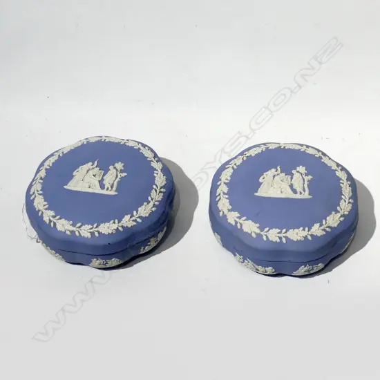 PR WEDGWOOD JASPERWARE TRINKET BOXES, DIA 120MM
