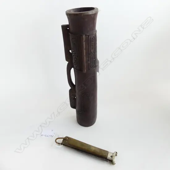 PNG CARVED DRUM & OLD HORN & STEEL POCKET KNIFE