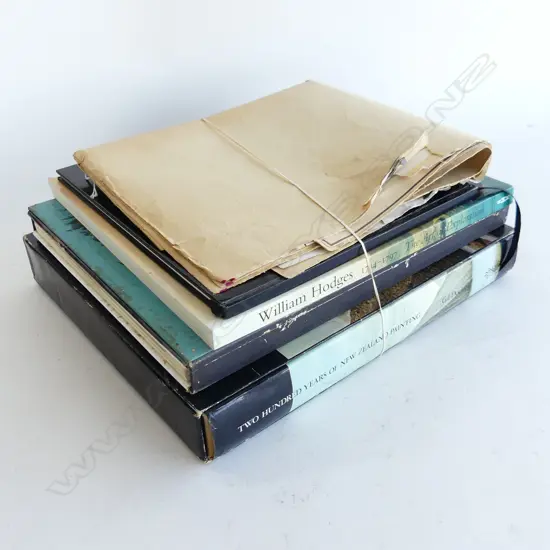 4 COLONIAL ART BOOKS: 200 YEARS...WILLIAM HODGES. A EARLE. JOHN WEBBER. + Bay of Islands map