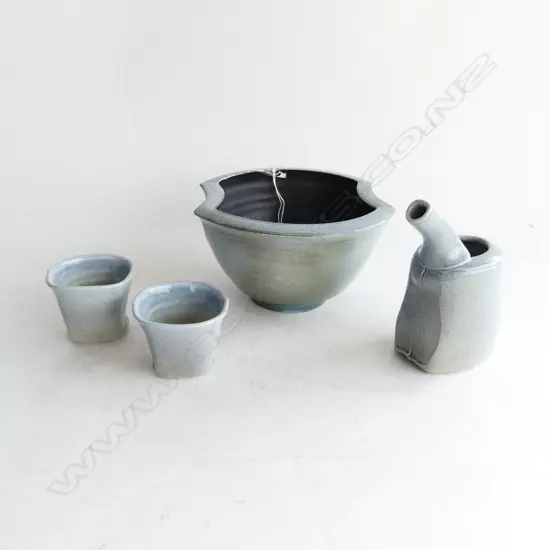 SML DUNCAN SHEARER PALE BLUE salt glaze BOWL DIA.160MM + CM ? 2 CUPS & SML JUG