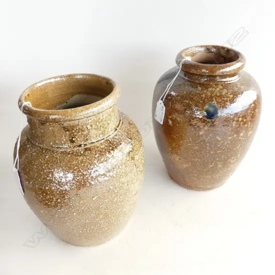 2 JAPANESE SHIGARAKI JARS H.235mm