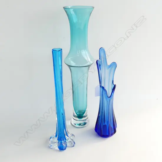 3 TALL BLUE ART GLASS VASES H.380mm