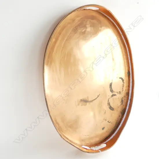 C1900 LGE SHERATON STYLE COPPER BANQUET TRAY L.605mm