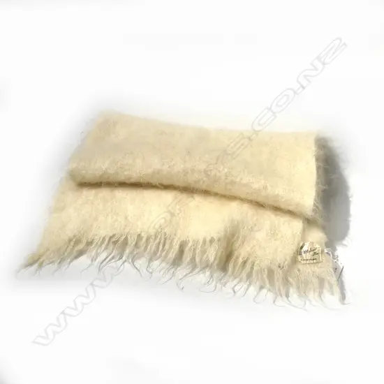 LG WHITE SCOTTISH MOHAIR SCARF / SHAWL 1600x360mm