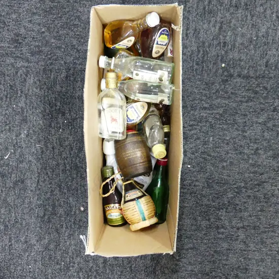 BOX LOT MINIATURE COLLECTORS BOTTLES 