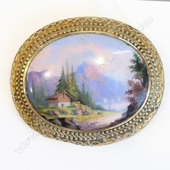 ANTIQUE GOLD ENAMEL ITALIAN BROOCH testing 14ct. 19.8gms