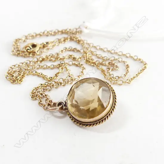 9CT YELLOW CITRINE NECKLACE 2.6 GRAMS