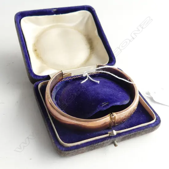 GILT PLATED 3CT PASTE HOOP EARRINGS