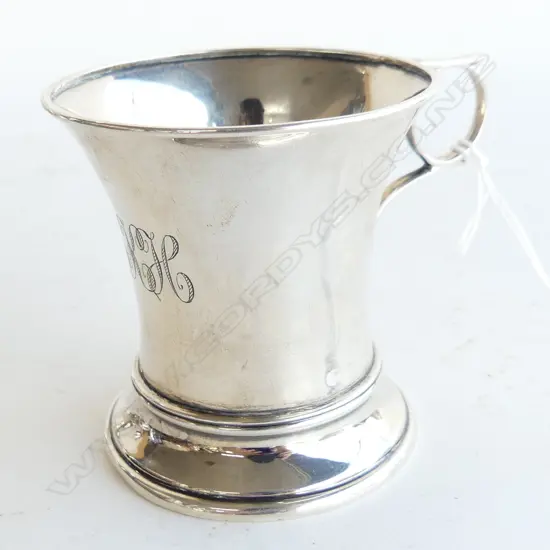 LONDON 1919 SILVER CRISTENING MUG unusual ring handle 71gms