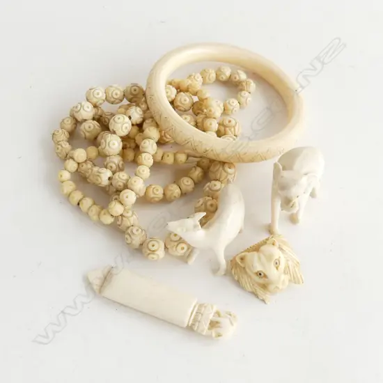 6 PCES IVORY / BONE; NECKLACE, BANGLE, DEER & ELEPHANT (both AF), PENDANT, LION HEAD BROOCH