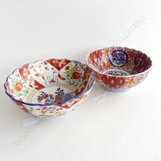 TWO DEEP IMARI BOWLS. ONE DIA 215mm & OTHER DIA 190mm BOTH H. 80mm