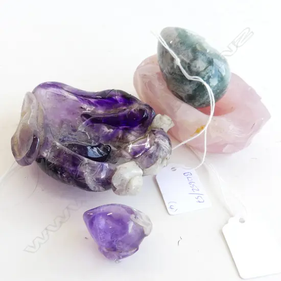 ORIENTAL CARVED ROSE QUARTZ WITH CARVED AMETHYST AND SMALLER AND EGG L110 MM