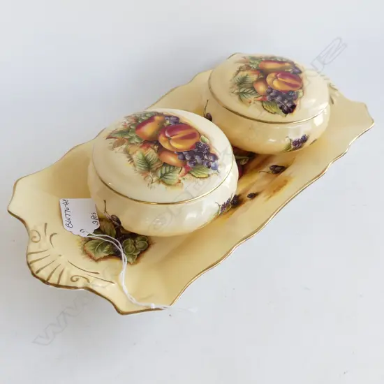 3 PCS AYNSLEY 'ORCHARD GOLD', 1 CAKE PLATE, 2 LIDDED TRINKET BOXES