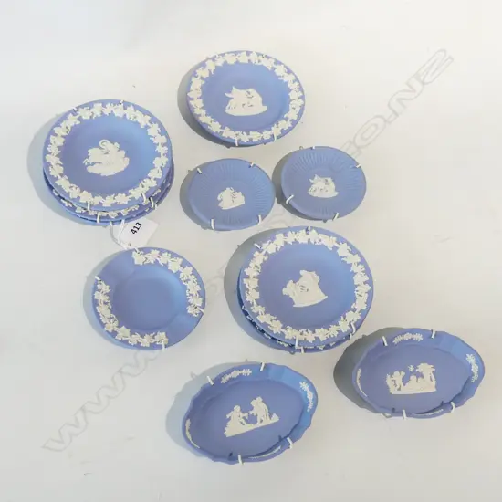 11 WEDGWOOD BLUE JASPERWARE SM DISHES & PLATES 