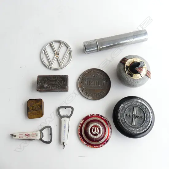 LOT COLLECTABLES – CURLING WHISKY BOTTLE, BOTTLE OPENERS, TINS, CAR TYRE CENTRE CAPS ETC