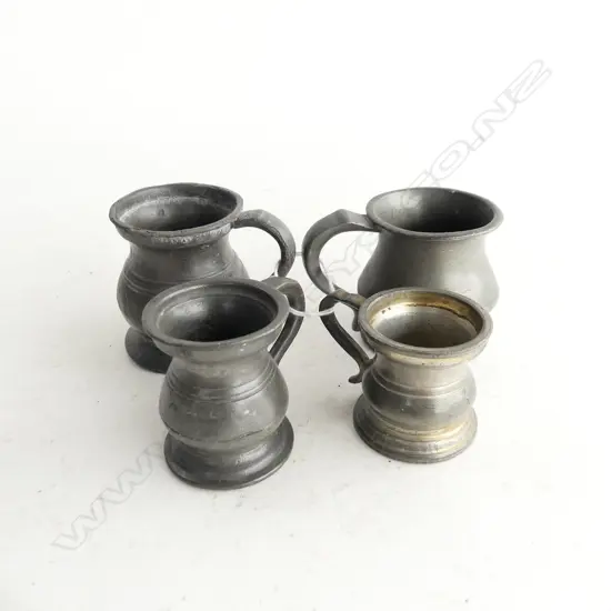 FOUR ANTIQUE PEWTER GILLS - VR 11844 GR 1914 ETC..