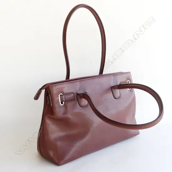 BIRKIN STYLE BROWN VINYL HANDBAG W.370mm