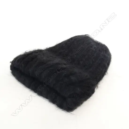 UNISEX BLACK LONG HAIRED MOHAIR HAND KNITTED LONG BEANIE/SLOUCH HAT...