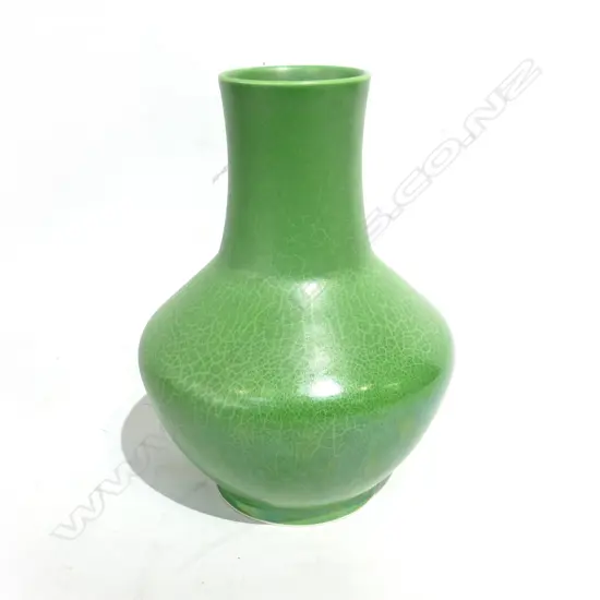 GREEN RUSKIN VASE H.200mm
